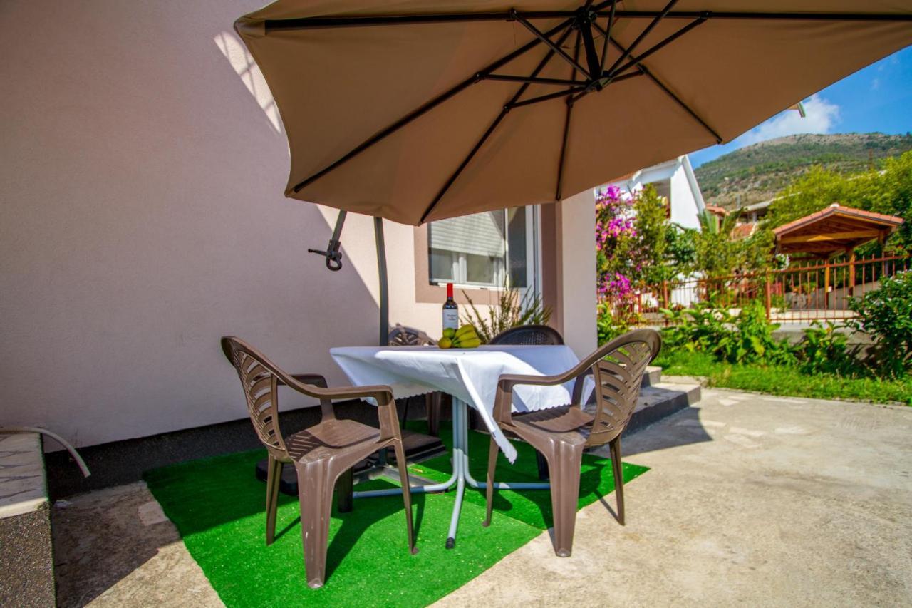 Belane Apartments Тиват Экстерьер фото