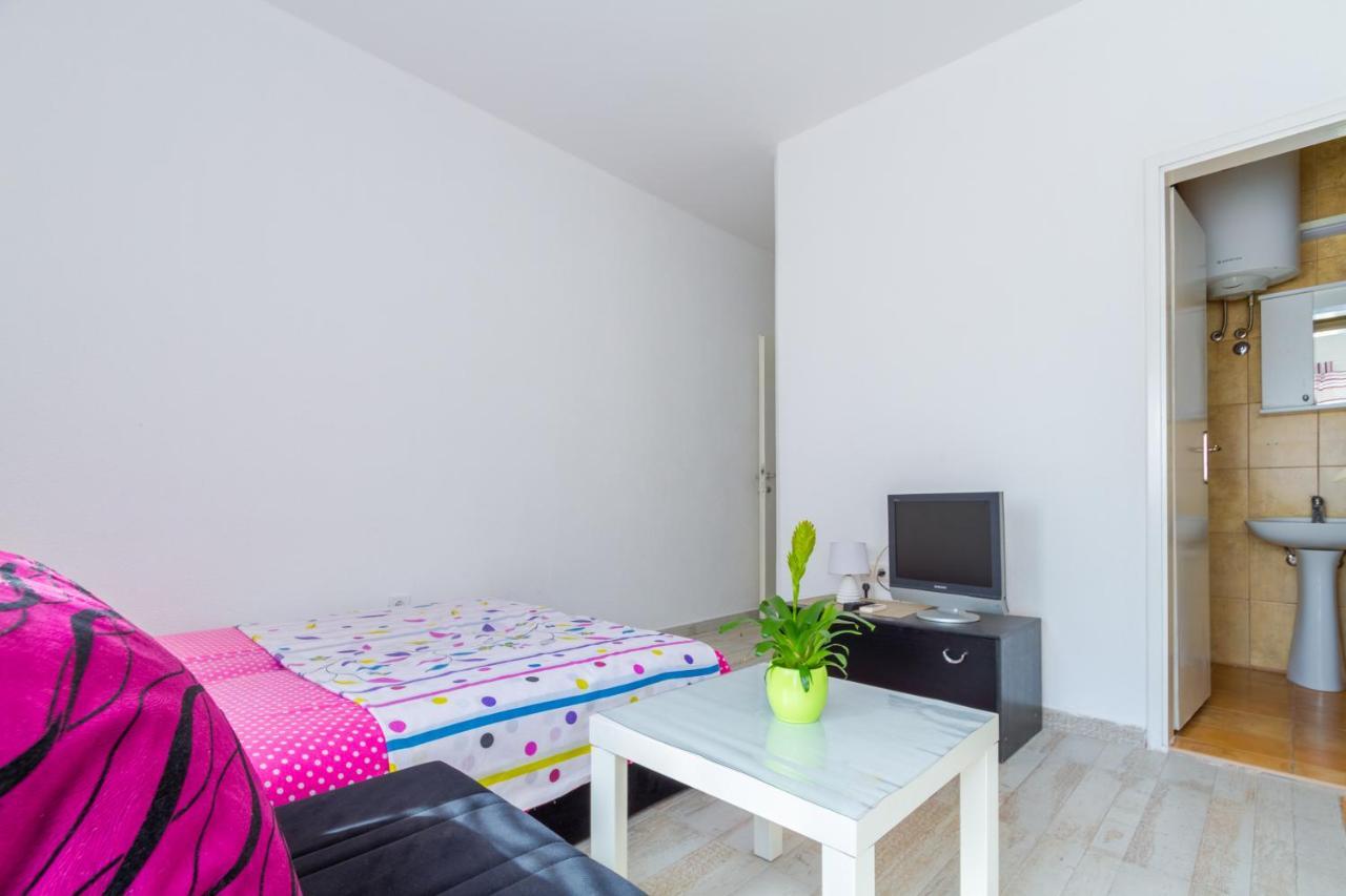 Belane Apartments Тиват Экстерьер фото