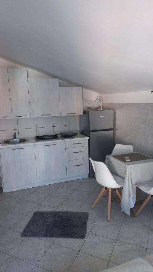 Belane Apartments Тиват Экстерьер фото
